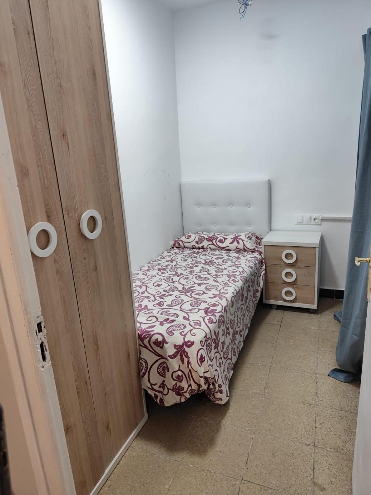 Hostal Ideal Gavà Extérieur photo